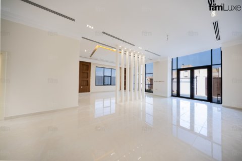 Villa à Al Quoz, Dubai, 5 chambres, 929 m², № 143721 - photo 12