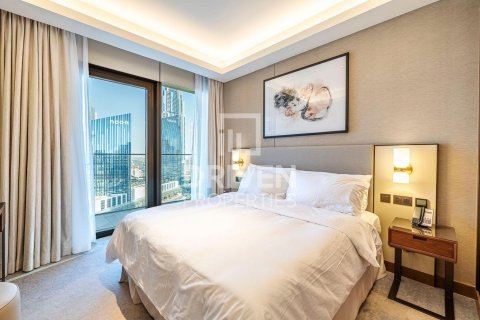 Apartment in The Address Residences Dubai Opera, Downtown Dubai (Downtown Burj Dubai), Dubai 3 bedrooms, 165.55 sq.m. № 145060 - photo 10