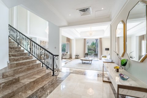 Villa en Jumeirah Islands, Dubai, 4 dormitorios, 345 m², № 143613 - foto 7