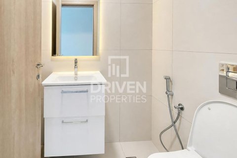 Appartement à Jumeirah Village Circle, Dubai, 3 chambres, 121.89 m², № 144942 - photo 11