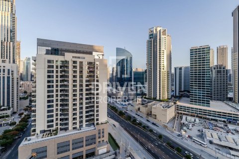 Appartement à Mohammad Bin Rashid Boulevard, Downtown Dubai (Downtown Burj Dubai), Dubai, 1 chambre, 80.36 m², № 144332 - photo 12