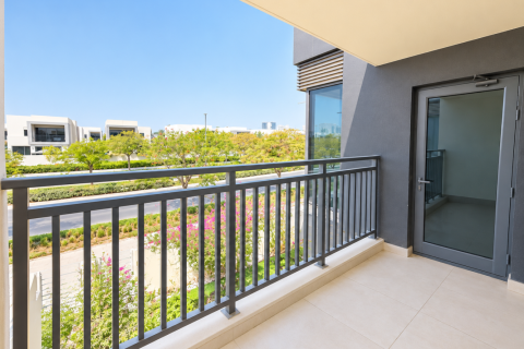 Villa in Dubai 4 bedrooms, 202 sq.m. № 143577 - photo 21