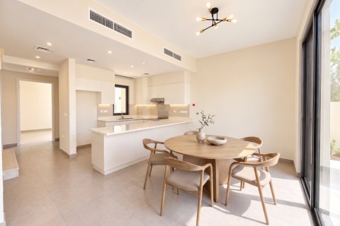 Villa in Dubai 4 bedrooms, 202 sq.m. № 143577 - photo 6