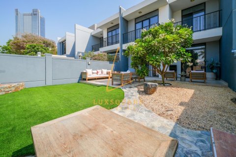 فيلا في Motor City, دبي 3 غرف نوم, 240 م² رقم 143990 - صورة 28