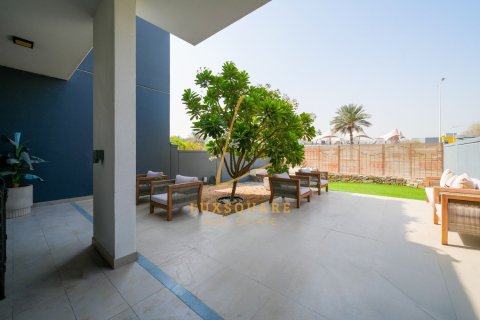 فيلا في Motor City, دبي 3 غرف نوم, 240 م² رقم 143990 - صورة 27