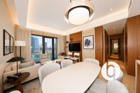 Appartement à Downtown Dubai (Downtown Burj Dubai), Dubai, 2 chambres, 111 m², № 144002 - photo 2