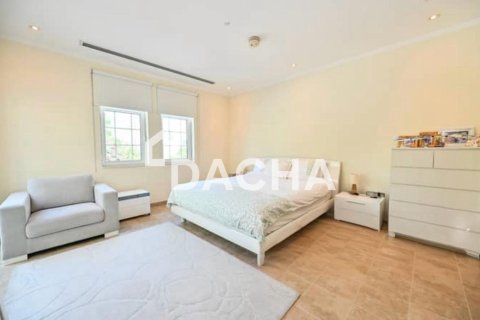 Villa en Jumeirah Park, Dubai, 3 dormitorios, 510 m², № 143516 - foto 9