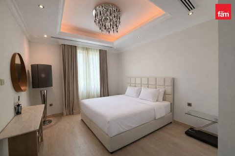 Villa in Jumeirah Islands, Dubai 4 bedrooms, 988.2 sq.m. № 143814 - photo 28