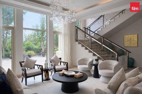 Villa in Jumeirah Islands, Dubai 4 bedrooms, 988.2 sq.m. № 143814 - photo 3