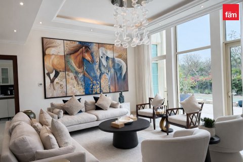 Villa in Jumeirah Islands, Dubai 4 bedrooms, 988.2 sq.m. № 143814 - photo 17