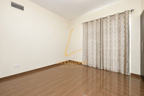 Apartment in Al Furjan, Dubai 2 bedrooms, 125 sq.m. № 144085 - photo 10