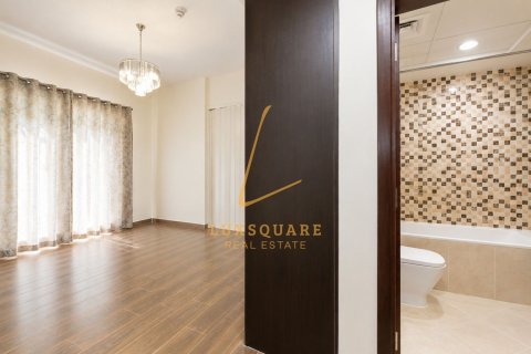 Apartment in Al Furjan, Dubai 2 bedrooms, 125 sq.m. № 144085 - photo 8