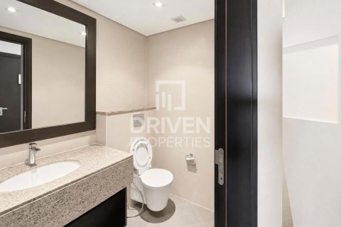 Apartment in The Crescent, Palm Jumeirah, Dubai 1 bedroom, 107.58 sq.m. № 144722 - photo 9