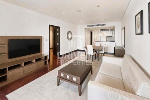 Apartment in The Crescent, Palm Jumeirah, Dubai 1 bedroom, 107.58 sq.m. № 144722 - photo 2