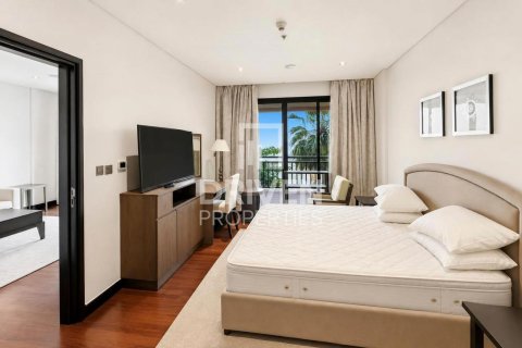 Apartment in The Crescent, Palm Jumeirah, Dubai 1 bedroom, 107.58 sq.m. № 144722 - photo 6