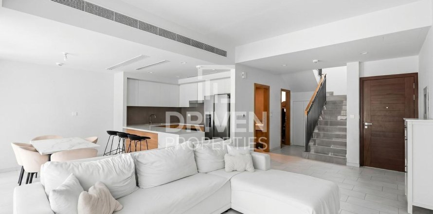 Villa à Villanova, Dubai Land, Dubai, 3 chambres, 163.6 m², № 144596
