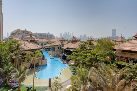 Apartment in Palm Jumeirah, Dubai 2 bedrooms, 165 sq.m. № 143542 - photo 20
