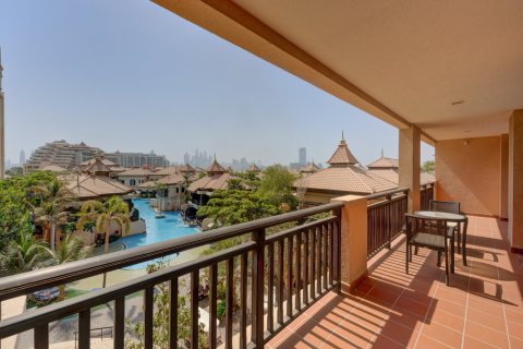 Apartment in Palm Jumeirah, Dubai 2 bedrooms, 165 sq.m. № 143542