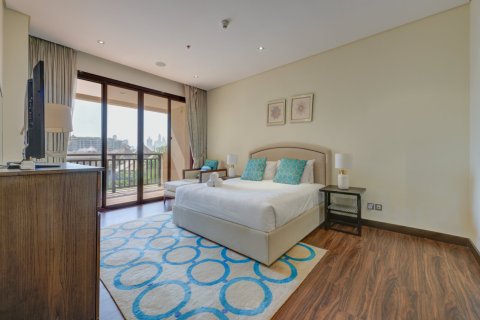 Apartment in Palm Jumeirah, Dubai 2 bedrooms, 165 sq.m. № 143542 - photo 10