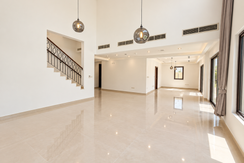Villa in Rasha, Arabian Ranches 2, Dubai 4 bedrooms, 404.5 sq.m. № 145705 - photo 4