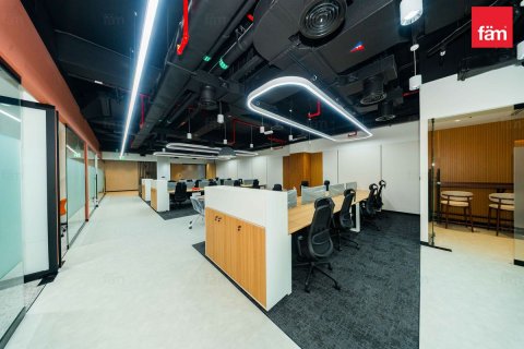 Office in Sheikh Zayed Road, Dubai 124.8 sq.m. № 143850 - photo 8