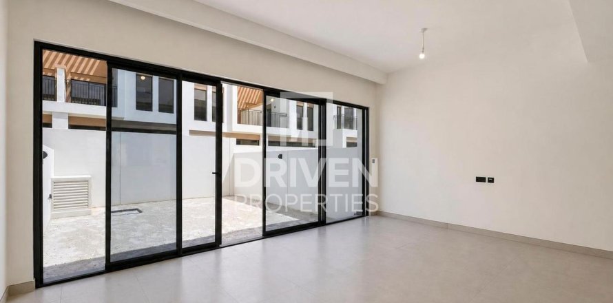 تاون هاوس في Damac Lagoons, دبي 3 غرف نوم, 144 م² رقم 145091