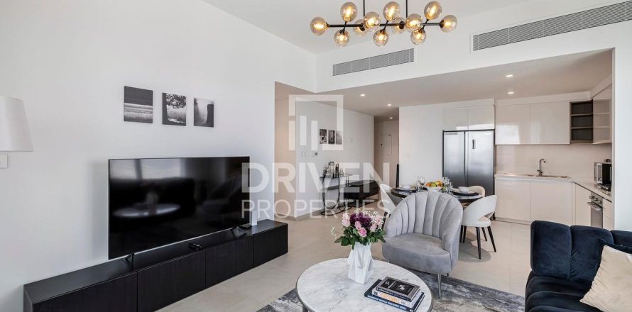 Квартира в Zabeel, Дубай, 2 спальни, 111.58м², № 145035