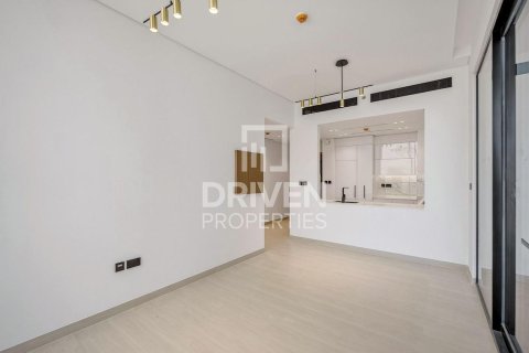 Снять в аренду квартиру в District 15, Джумейра Вилладж Серкл, Дубай: 2 спальни, 142.79м², № 145413 - фото 3