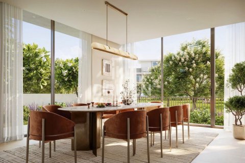 Villa en Dubai Investment Park, Dubai, 4 dormitorios, 339.84 m², № 144425 - foto 4