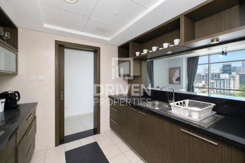 Снять в аренду квартиру в The Lofts, Даунтаун Дубай (Даунтаун Бурдж Дубай), Дубай: 2 спальни, 123.56м², № 145446 - фото 13