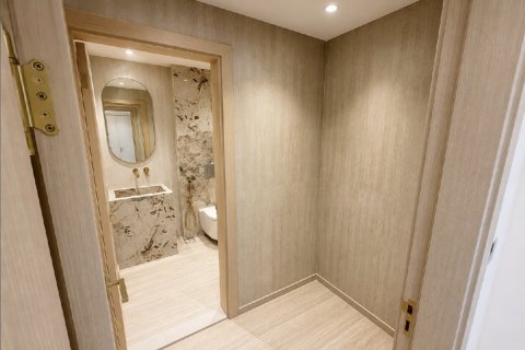 Apartment in Jumeirah Beach Residence, Dubai 3 bedrooms, 184.93 sq.m. № 145719 - photo 10