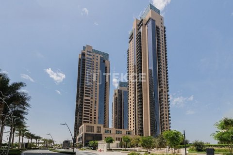 Apartment in Dubai 3 bedrooms, 200 sq.m. № 143896 - photo 2