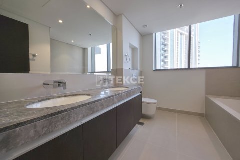Apartment in Dubai 3 bedrooms, 200 sq.m. № 143896 - photo 10
