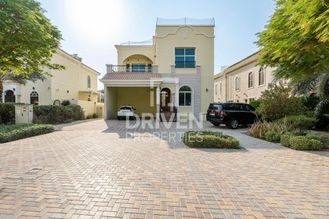 فيلا في Hacienda, فيلات, دبي 4 غرف نوم, 570.24 م² رقم 145411