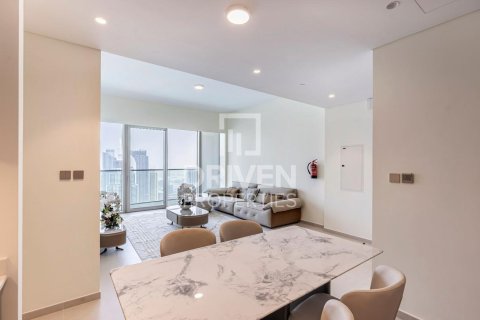 Appartement à Opera District, Downtown Dubai (Downtown Burj Dubai), Dubai, 2 chambres, 113.62 m², № 144579 - photo 6
