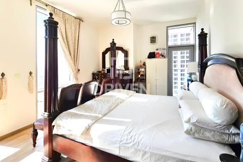 Apartment in Al Habtoor City, Business Bay, Dubai 3 bedrooms, 182.74 sq.m. № 144607 - photo 5