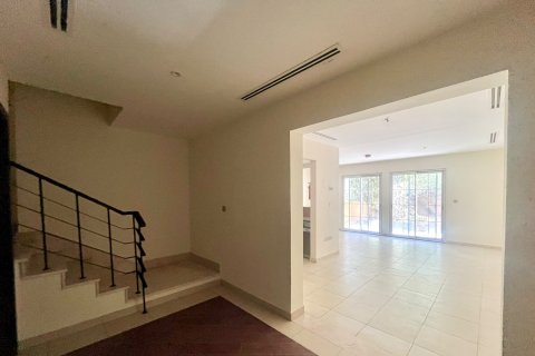Townhouse in Jumeirah Village Triangle, Dubai 2 bedrooms, 180.05 sq.m. № 145717 - photo 5