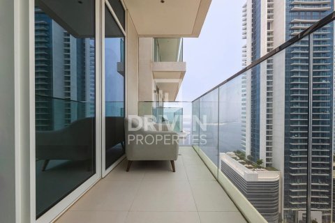 Appartement à EMAAR Beachfront, Dubai Harbour, Dubai, 1 chambre, 68.1 m², № 144491 - photo 11