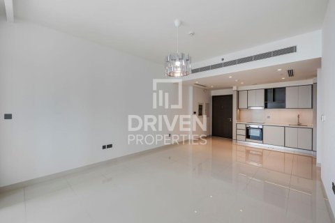 Appartement à EMAAR Beachfront, Dubai Harbour, Dubai, 1 chambre, 68.1 m², № 144491 - photo 3
