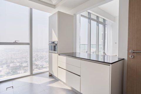 Снять в аренду квартиру в Аль-Сатве, Дубай: 2 спальни, 163м², № 145762 - фото 2