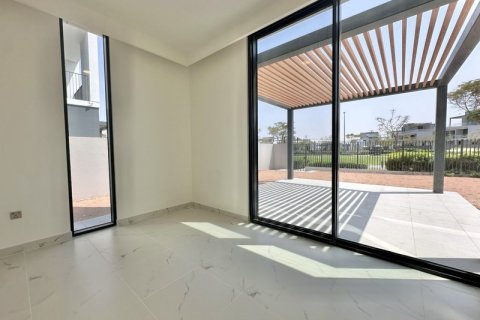 Townhouse in Arabian Ranches 3, Dubai 5 bedrooms, 548.69 sq.m. № 145775 - photo 28