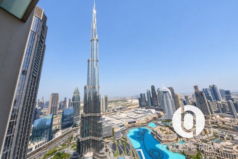 Appartement à Downtown Dubai (Downtown Burj Dubai), Dubai, 2 chambres, 114 m², № 144004