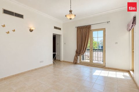 Villa à Jumeirah Islands, Dubai, 4 chambres, 934.9 m², № 143663 - photo 17