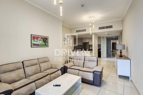 Apartment in Damac Heights, Dubai Marina, Dubai 3 bedrooms, 180.98 sq.m. № 145249 - photo 2