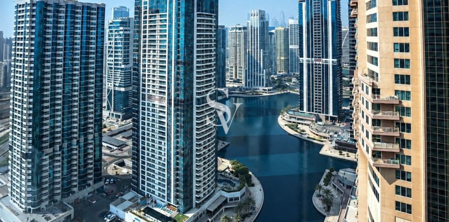 Office in Jumeirah Lake Towers, Dubai 164 sq.m. № 121920