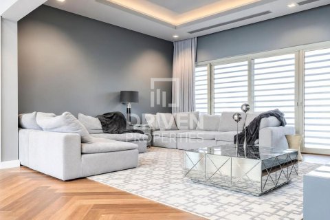 Villa in District One, Mohammed Bin Rashid City, Dubai 5 bedrooms, 804.26 sq.m. № 144908 - photo 10
