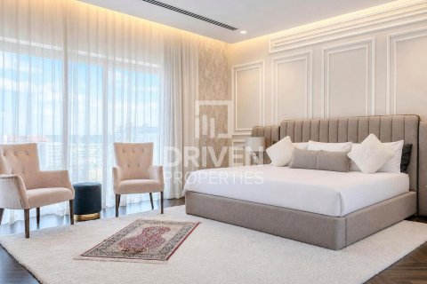 Villa in District One, Mohammed Bin Rashid City, Dubai 5 bedrooms, 804.26 sq.m. № 144908 - photo 14