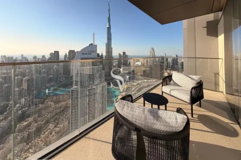 شقة في BOULEVARD POINT في وسط مدينة دبي, دبي 4 غرف نوم, 272 م² رقم 114714