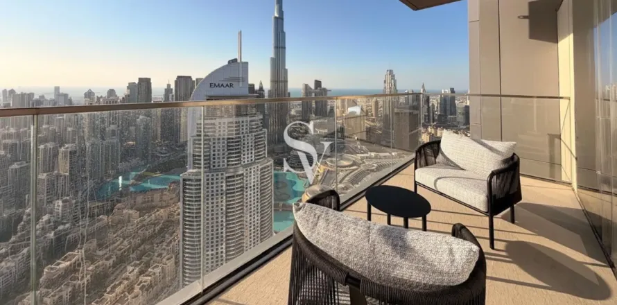 شقة في BOULEVARD POINT في وسط مدينة دبي, دبي 4 غرف نوم, 272 م² رقم 114714