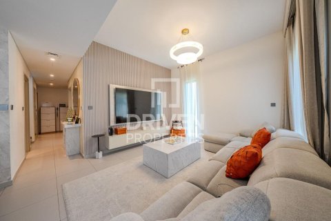 Villa en Sun, Arabian Ranches 3, Dubai, 4 dormitorios, 247.21 m², № 144975 - foto 2